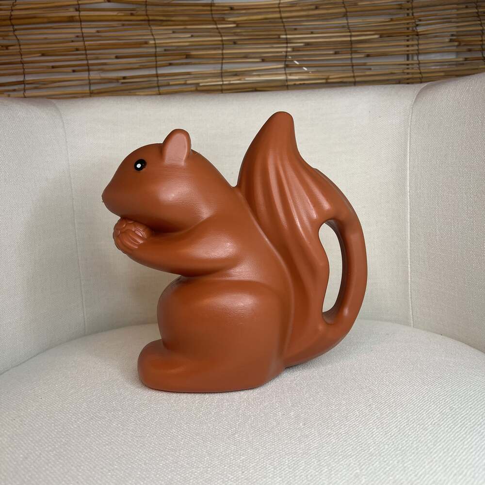 Esschert Design Squirrel Watering Can, 1.7 L, Plastic Patio, Lawn & Garden